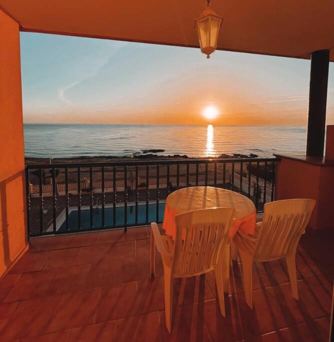 Apartamentos El Calon Playa Куевас дел Алмансора Екстериор снимка