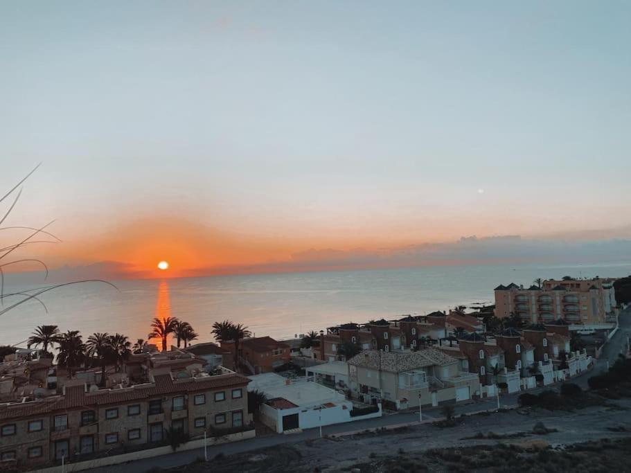 Apartamentos El Calon Playa Куевас дел Алмансора Екстериор снимка