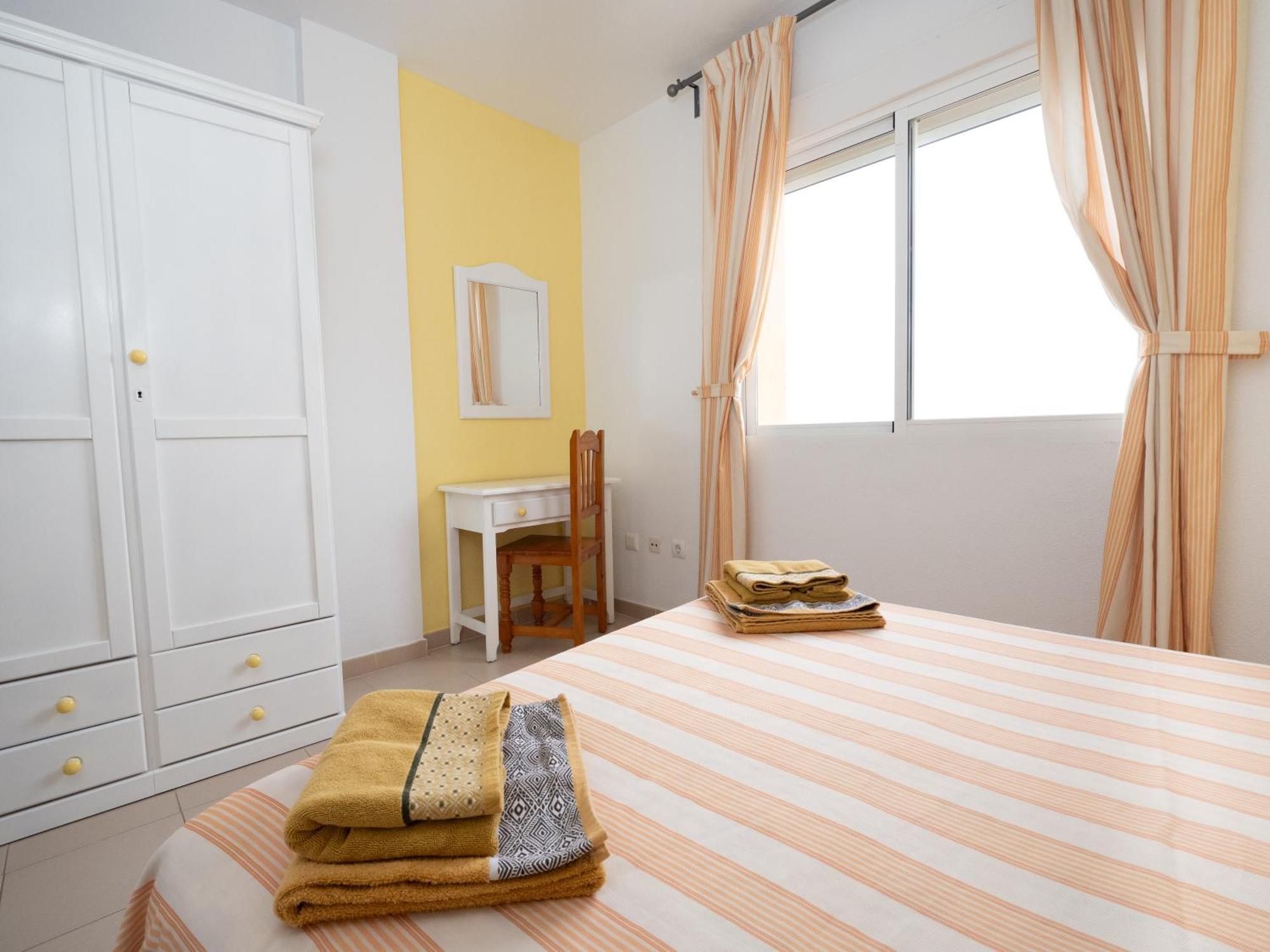 Apartamentos El Calon Playa Куевас дел Алмансора Екстериор снимка